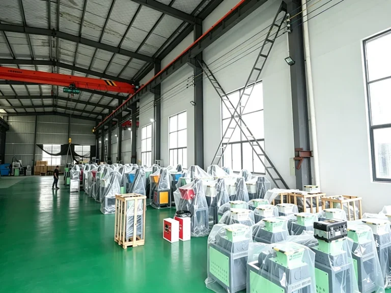 Packaged shredder equipment arranged in Nanjing Dete workshop ready for shipment